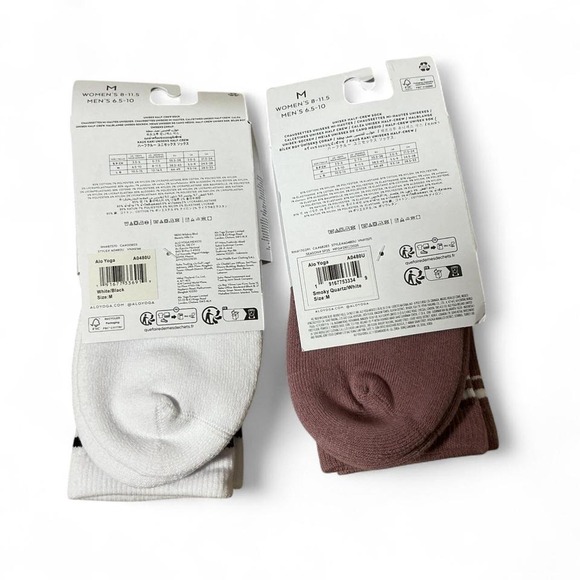 NEW Alo Yoga Half Crew Sock 2 Pair Bundle Smoky Quartz White Black A0480U M - Picture 3 of 4